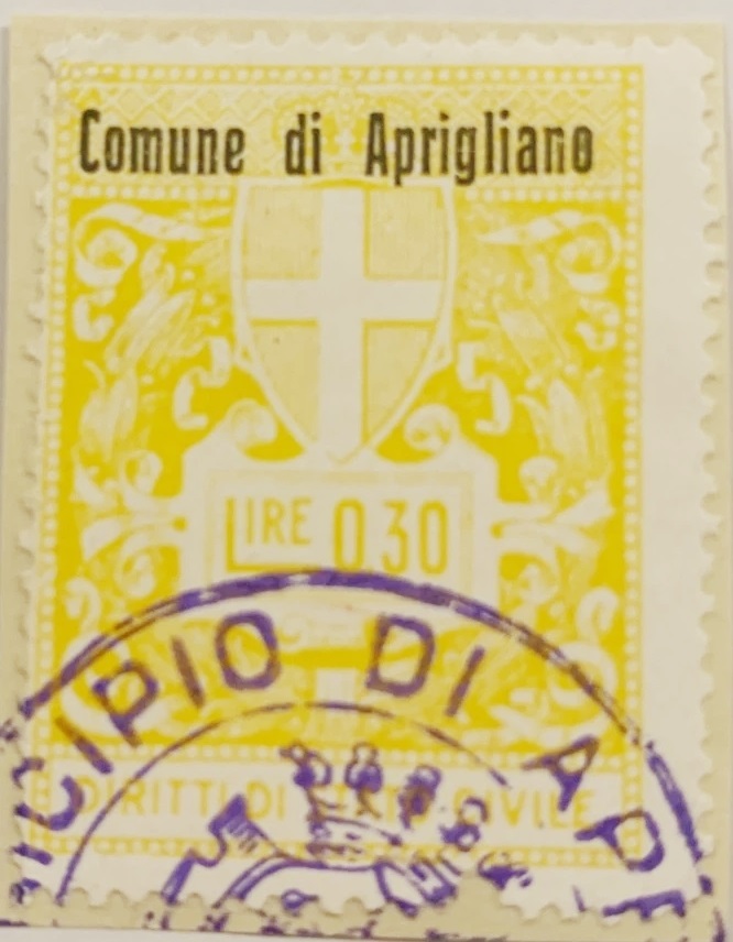 Marca da Bollo del Comune di APRIGLIANO su Carta Bianca Sottile di dimensioni 22 x 29 mm