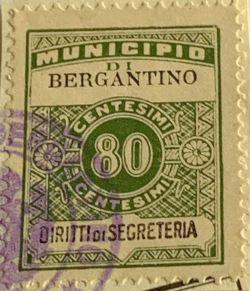 Marca da Bollo del Comune di BERGANTINO su Carta Bianca di dimensioni 23 x 29 mm