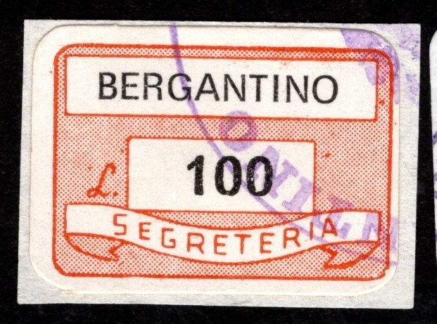 Marca da Bollo del Comune di BERGANTINO su Carta Bianca di dimensioni 20 x 14 mm