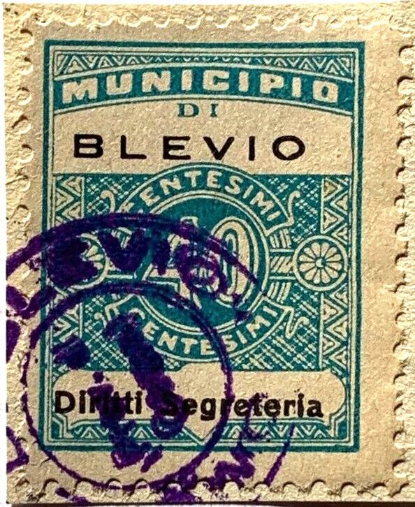 Marca da Bollo del Comune di BLEVIO su Carta Bianca di dimensioni 22 x 28 mm