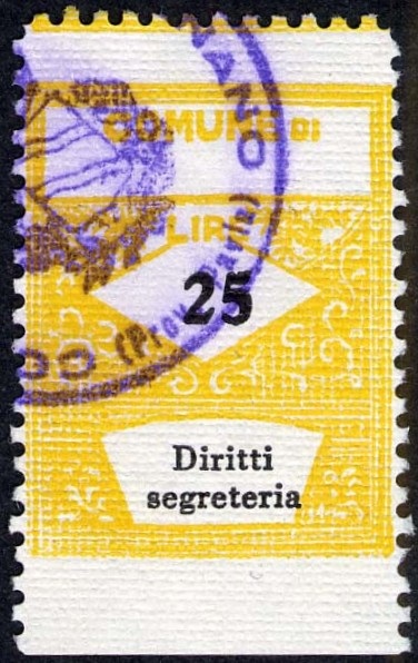 Marca da Bollo del Comune di CURA CARPIGNANO su Carta Bianca di dimensioni 22 x 29 mm
