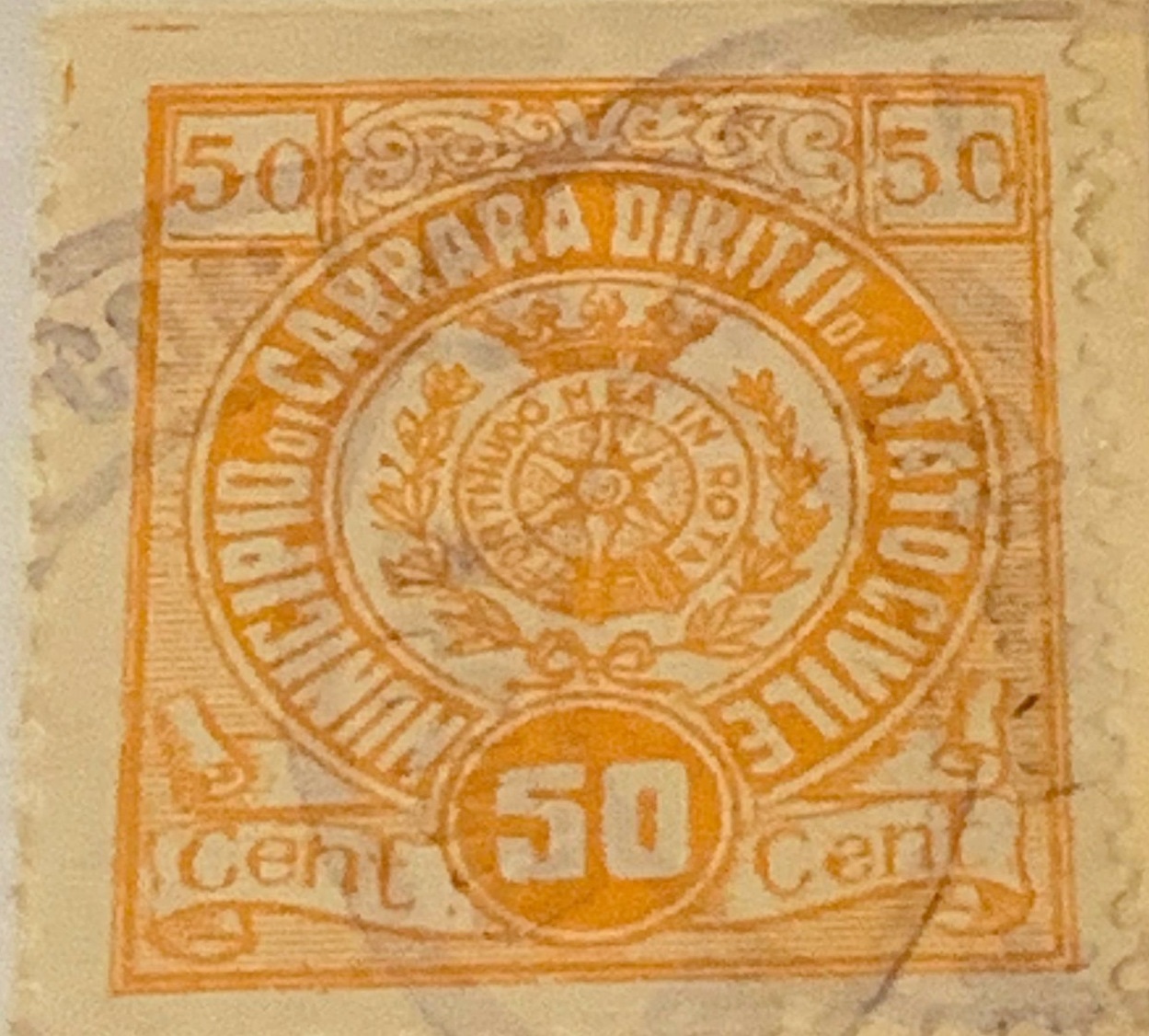 Marca da Bollo del Comune di CARRARA su Carta Bianca di dimensioni 22 x 25,5 mm