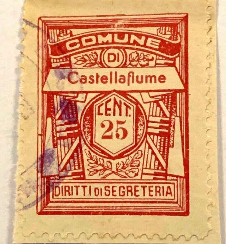 Marca da Bollo del Comune di CASTELLAFIUME su Carta Bianca Sottile di dimensioni 22 x 29 mm