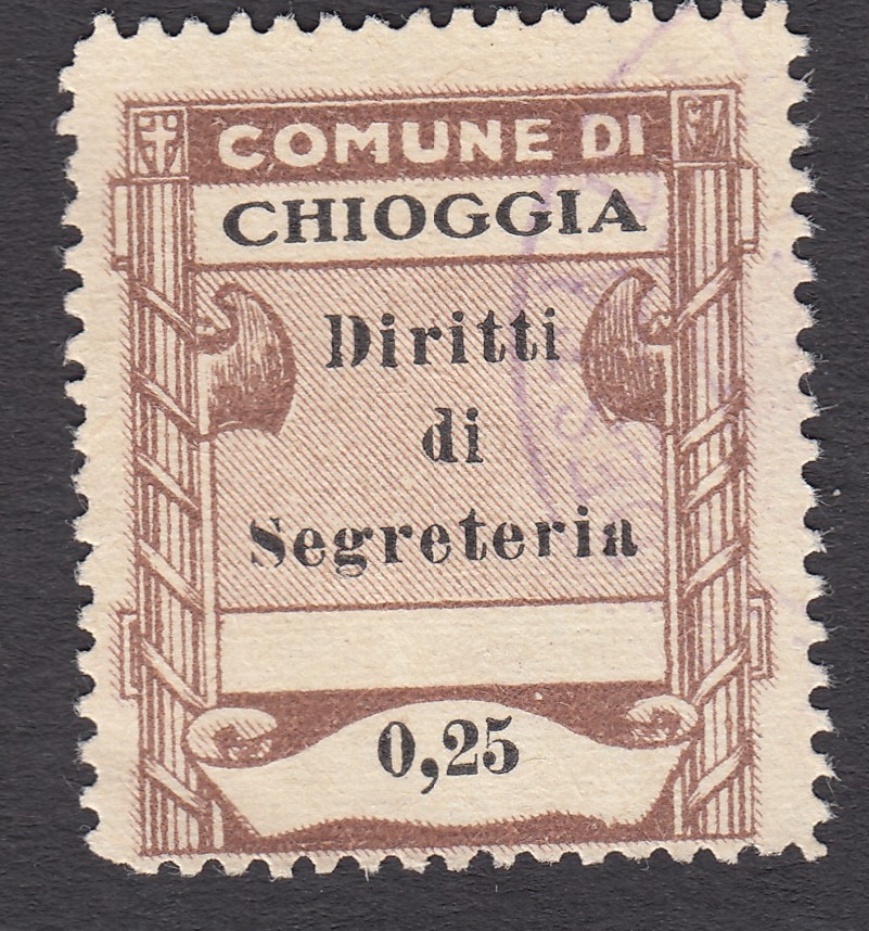 Marca da Bollo del Comune di CHIOGGIA su Carta Bianca Sottile di dimensioni 25 x 29 mm