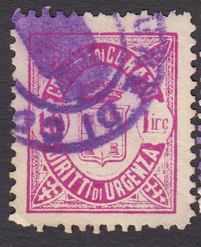 Marca da Bollo del Comune di CORATO su Carta Bianca Sottile di dimensioni 21 x 25 mm