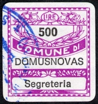 Marca da Bollo del Comune di DOMUSNOVAS su Carta Bianca di dimensioni 19 x 21 mm