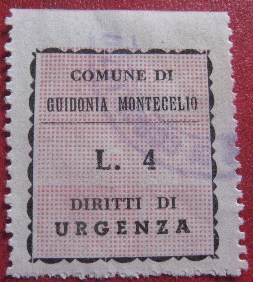 Marca da Bollo del Comune di GUIDONIA MONTECELIO su Carta Bianca Sottile di dimensioni 23,5 x 27 mm