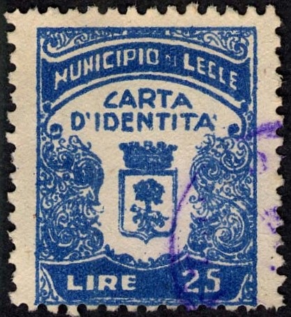 Marca da Bollo del Comune di LECCE su Carta Bianca di dimensioni 22 x 27 mm