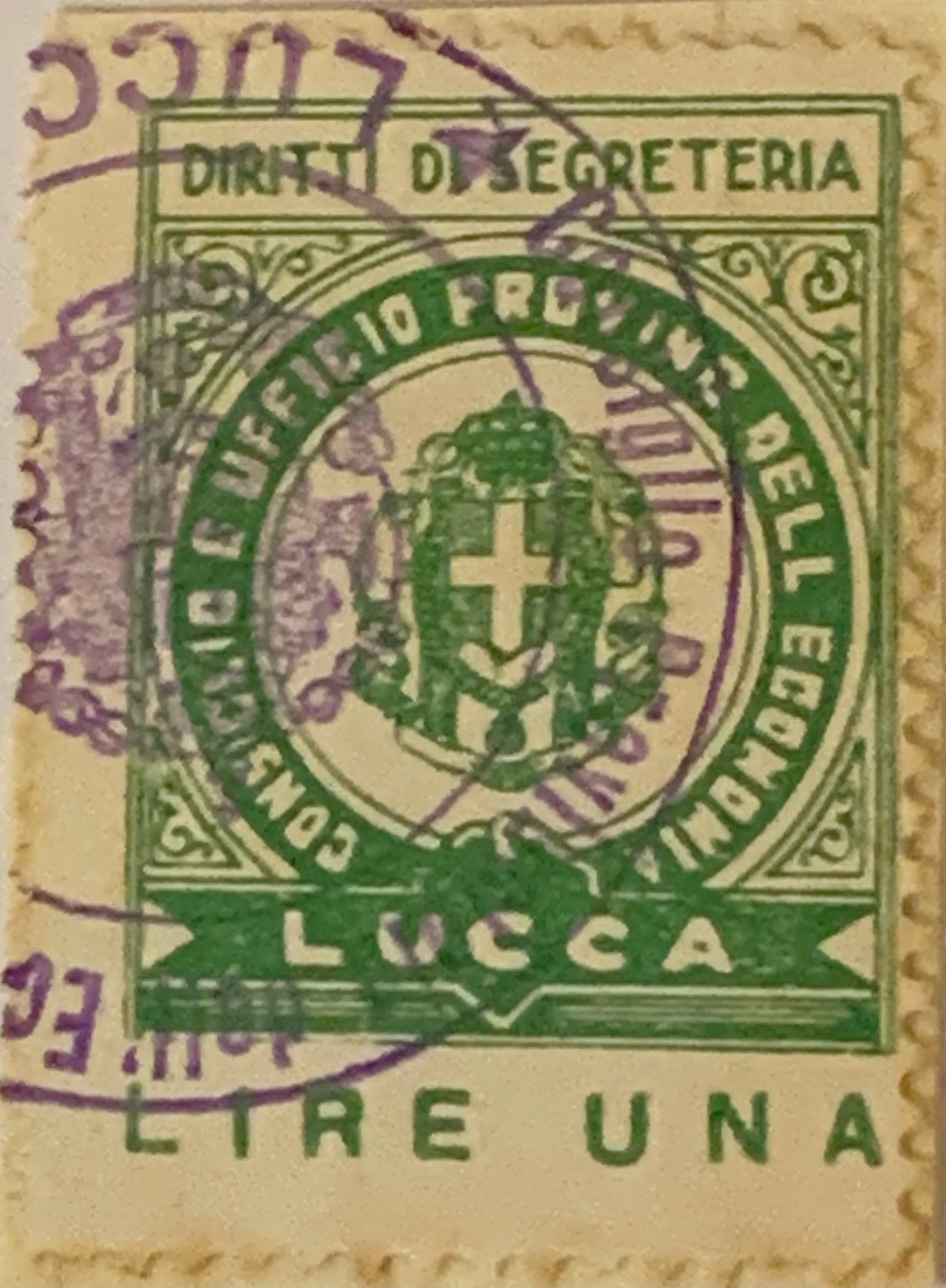 Marca da Bollo del Comune di LUCCA su Carta Bianca di dimensioni 23 x 28 mm