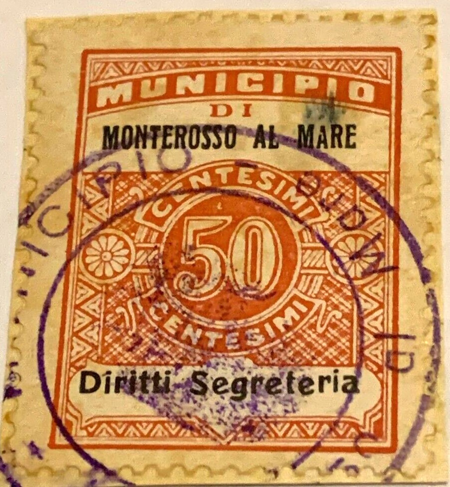 Marca da Bollo del Comune di MONTEROSSO AL MARE su Carta Bianca Sottile di dimensioni 22 x 29 mm