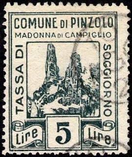 Marca da Bollo del Comune di PINZOLO su Carta Bianca di dimensioni 12 x 18 mm