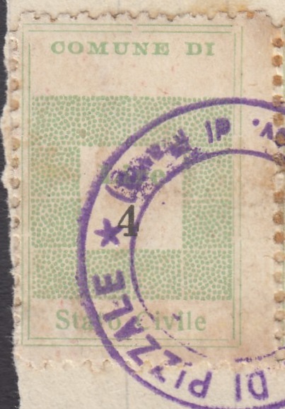 Marca da Bollo del Comune di PIZZALE su Carta Bianca di dimensioni 19,5 x 28,5 mm