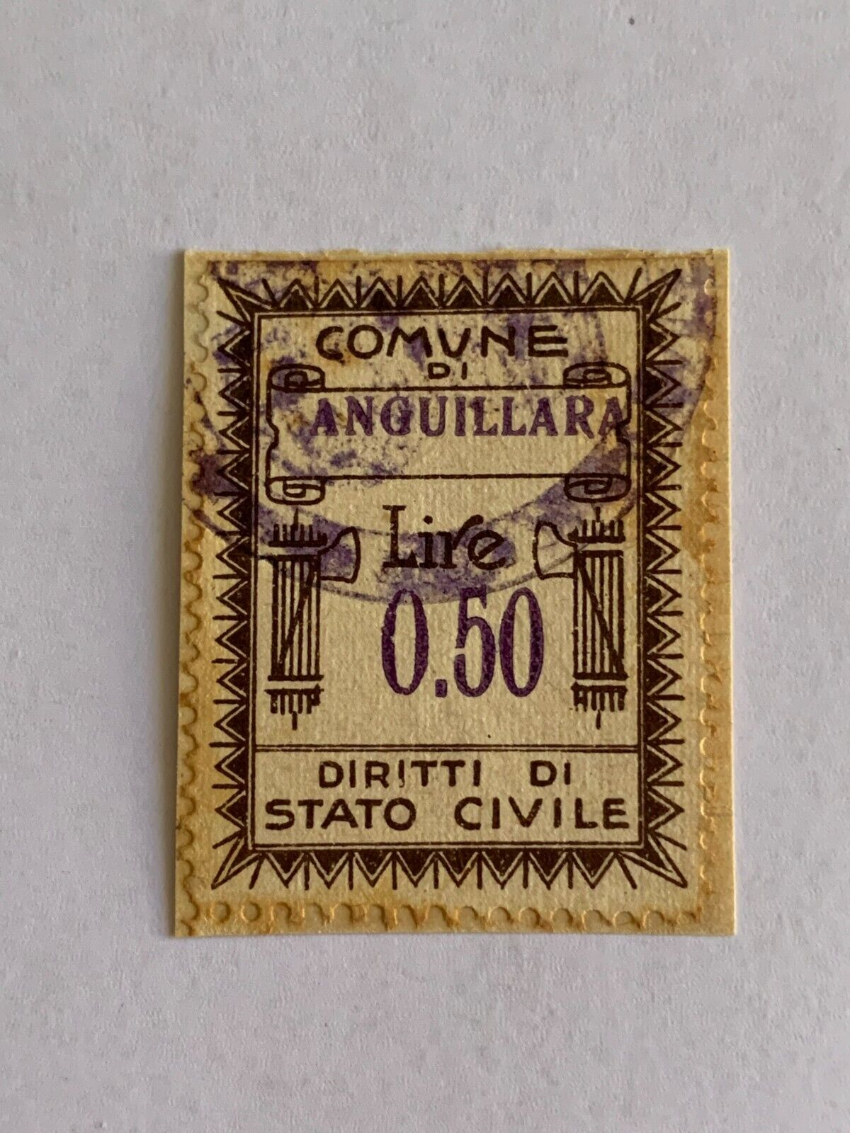 Marca da Bollo del Comune di PORTO RECANATI su Carta Bianca di dimensioni 21,5 x 25,5 mm