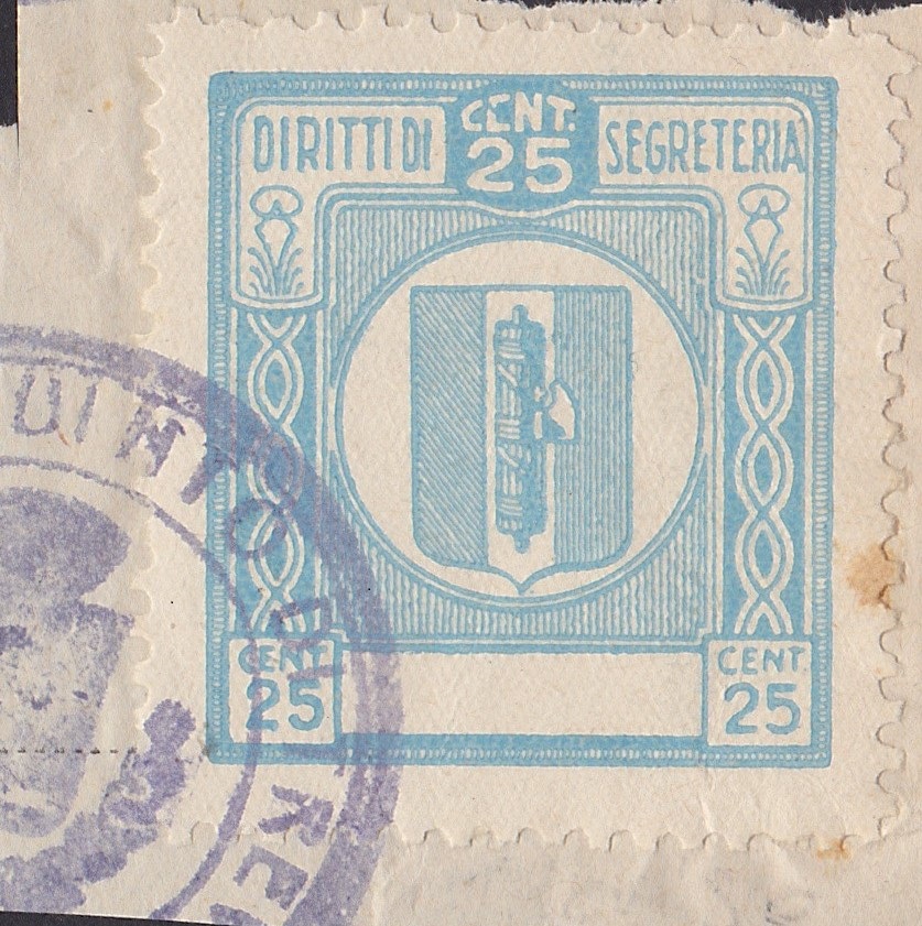 Marca da Bollo del Comune di QUINTO DI TREVISO su Carta Bianca di dimensioni 23,5 x 26 mm