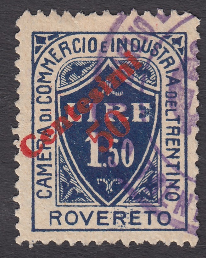 Marca da Bollo del Comune di ROVERETO su Carta Bianca di dimensioni 20 x 25,5 mm