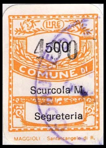 Marca da Bollo del Comune di SCURCOLA MARSICANA su Carta Bianca di dimensioni 20,5 x 28,5 mm