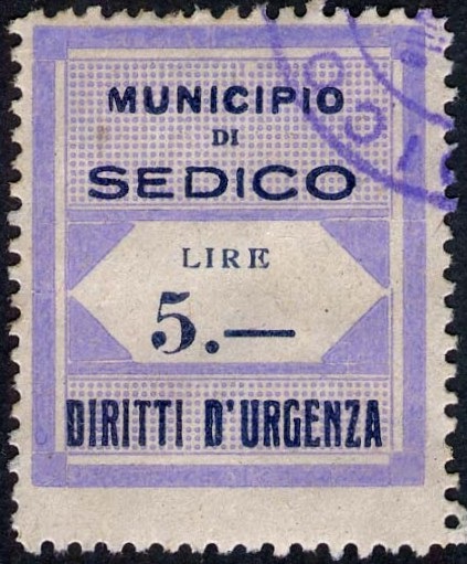 Marca da Bollo del Comune di SEDICO su Carta Bianca di dimensioni 24,5 x 29 mm