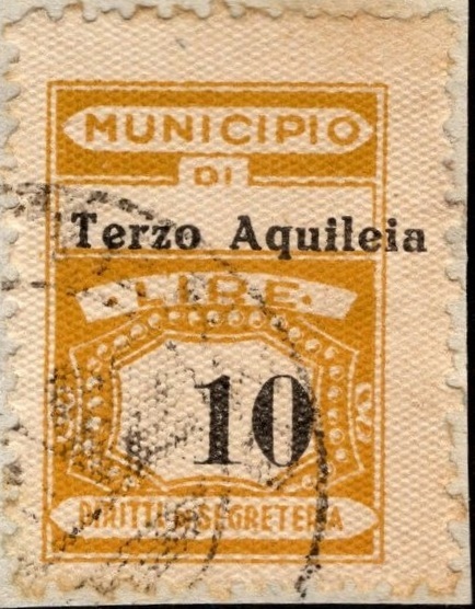 Marca da Bollo del Comune di TERZO DI AQUILEIA su Carta Bianca di dimensioni 16 x 23,5 mm