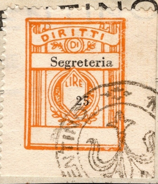 Marca da Bollo del Comune di TOLENTINO su Carta Bianca di dimensioni 22 x 28 mm