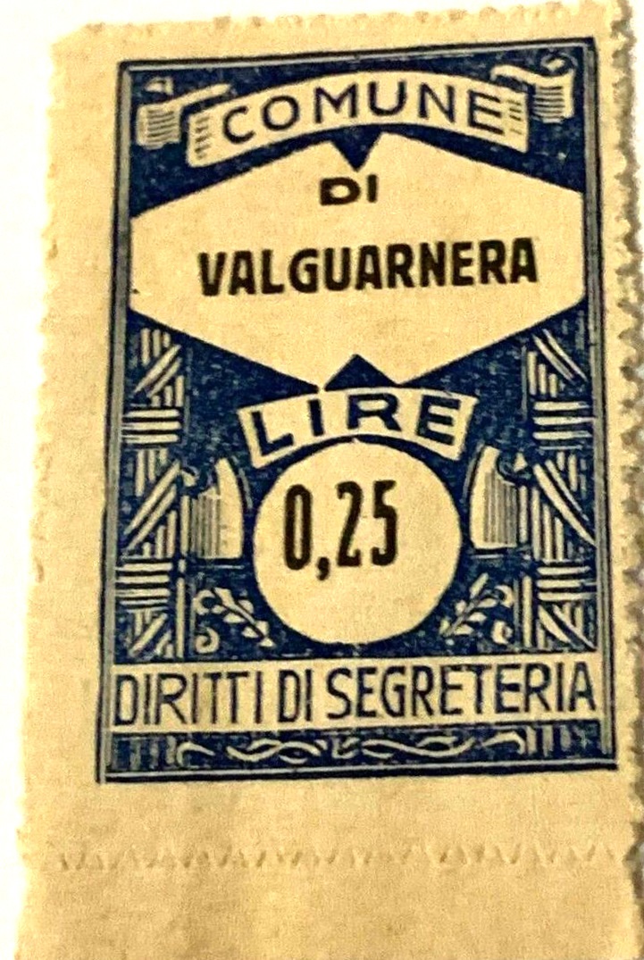 Marca da Bollo del Comune di VALGUARNERA CAROPEPE su Carta Bianca Sottile di dimensioni 22 x 29 mm