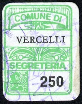Marca da Bollo del Comune di VERCELLI su Carta Bianca di dimensioni 15,5 x 20,5 mm