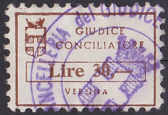Marca da Bollo del Comune di VERONA su Carta Bianca di dimensioni 23 x 15,5 mm