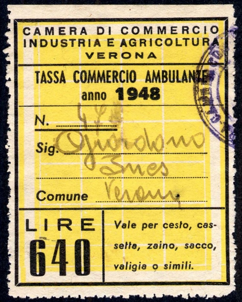Marca da Bollo del Comune di VERONA su Carta Bianca di dimensioni 30 x 43 mm
