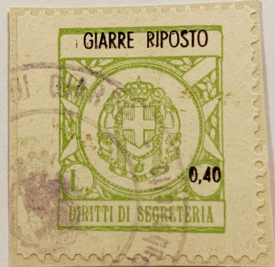 Marca da Bollo del Comune di GIARRE RIPORTO su Carta Bianca Sottile di dimensioni 23 x 25 mm