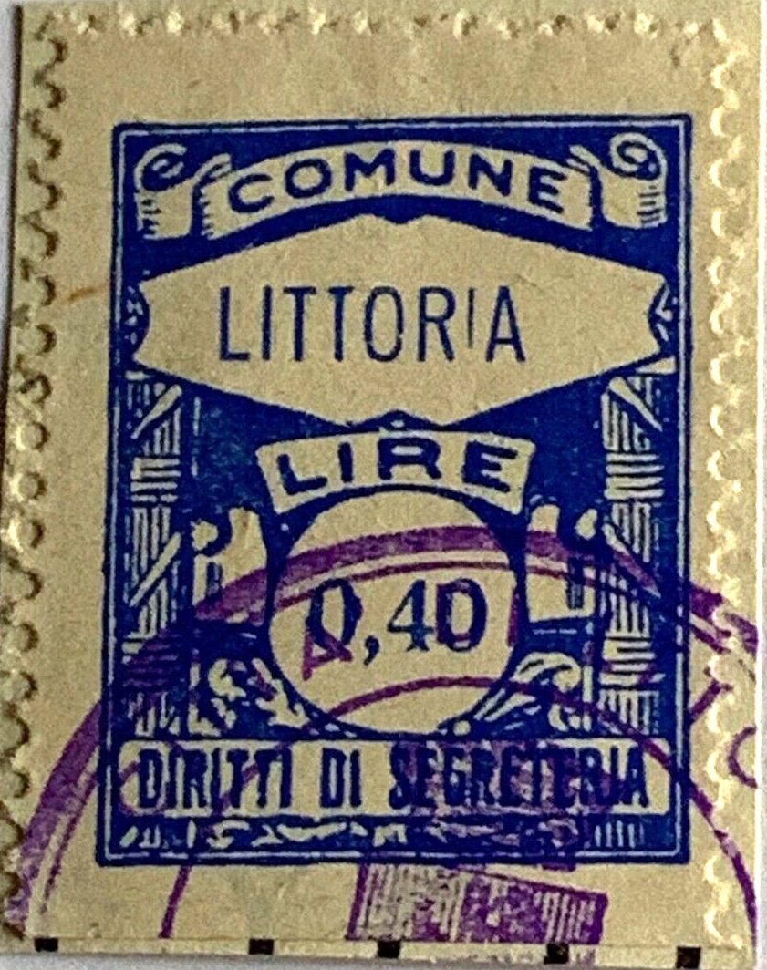 Marca da Bollo del Comune di LITTORIA su Carta Bianca di dimensioni 22 x 29 mm